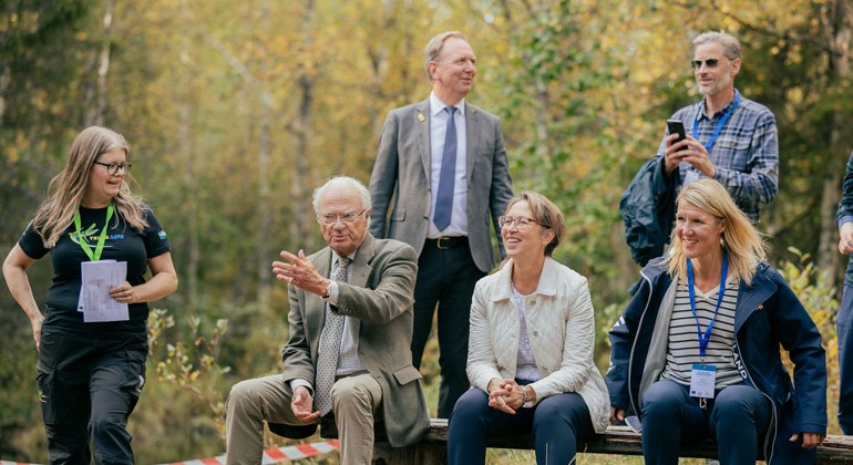 Kungen återbesökte vattenprojekt i Tornedalen!