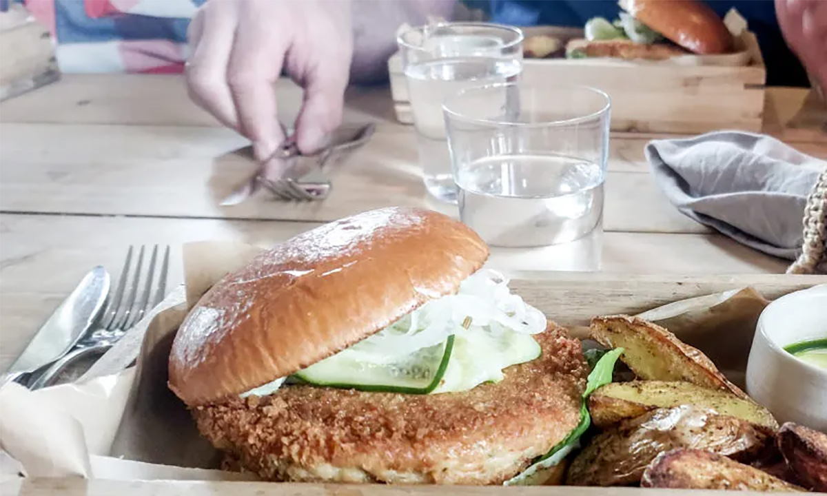 Mer lokal fisk på tallriken – kan sikburgaren bli en klassiker?